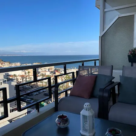 Totalmente Reformado Con Piscina Y Jardines Al Lado De La Playa De La Carihuela Апартаменти Торремолінос