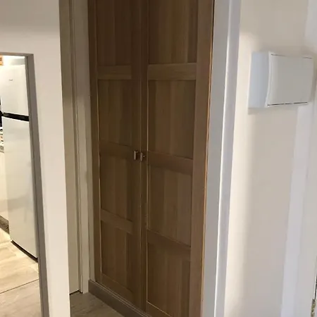 Totalmente Reformado Con Piscina Y Jardines Al Lado De La Playa De La Carihuela Apartman *