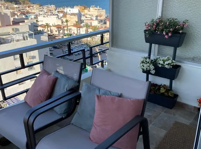 Totalmente Reformado Con Piscina Y Jardines Al Lado De La Playa De La Carihuela Апартаменты Торремолинос